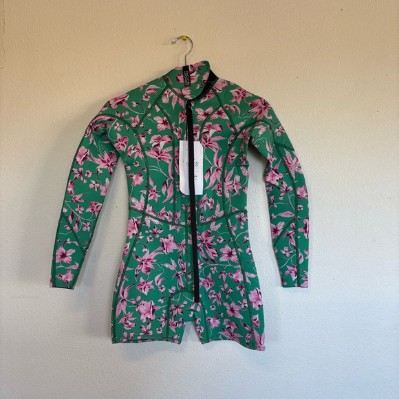 Sisstrevolution Youth 7 seas 2/2 Spring Wet Suit Camp Green NWT - Picture 6 of 10